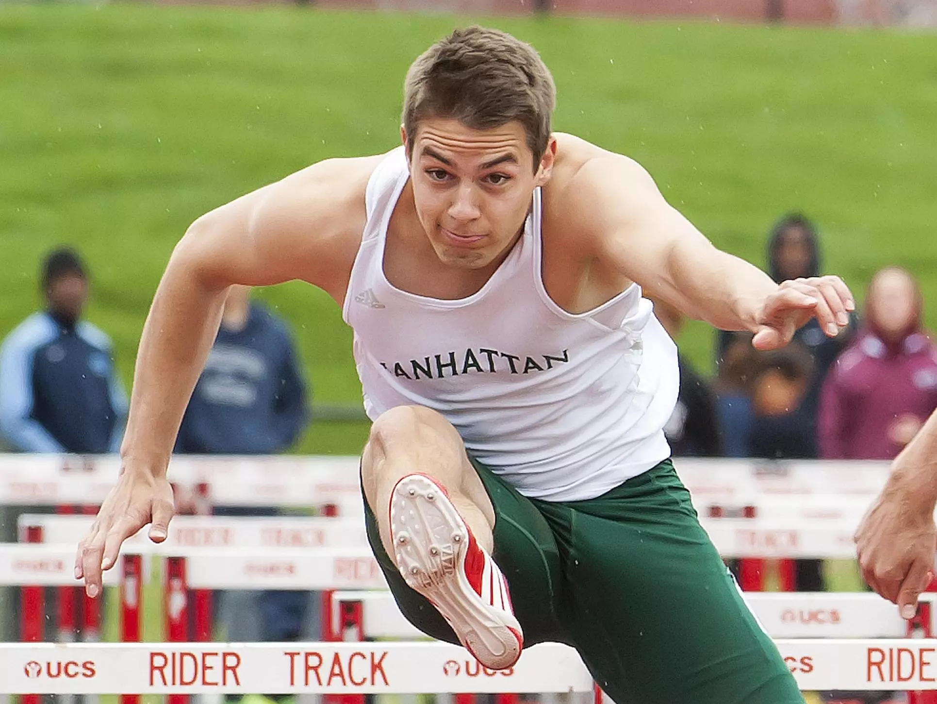 Jaspers Overcome Weather at Roadrunner Invitational