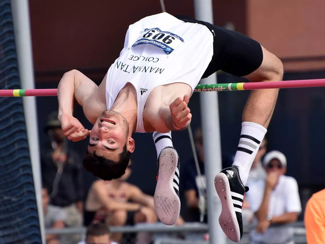 Ragan, Gicquel Take Part In NCAA Preliminary Round